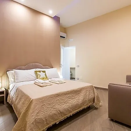 Holidays 4* Nápoles