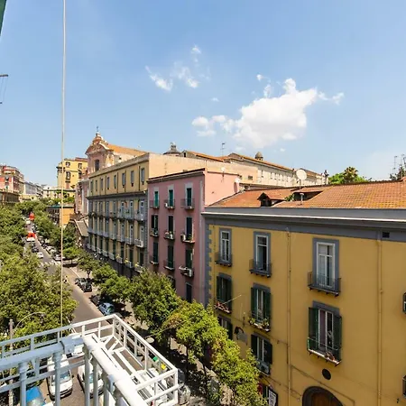 住宿加早餐酒店 Holidays