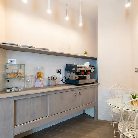 Holidays 住宿加早餐酒店