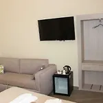 Holidays 4*