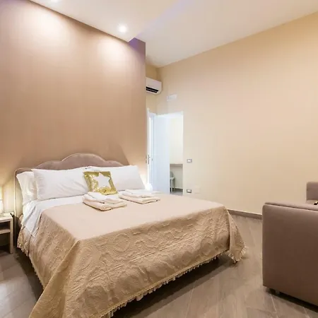 Holidays 4* Νάπολη